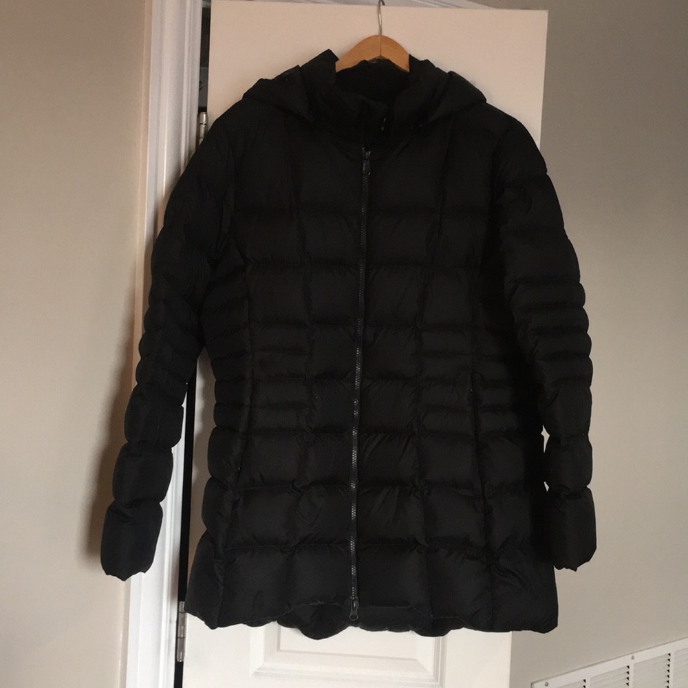 Ladies Northface Coat